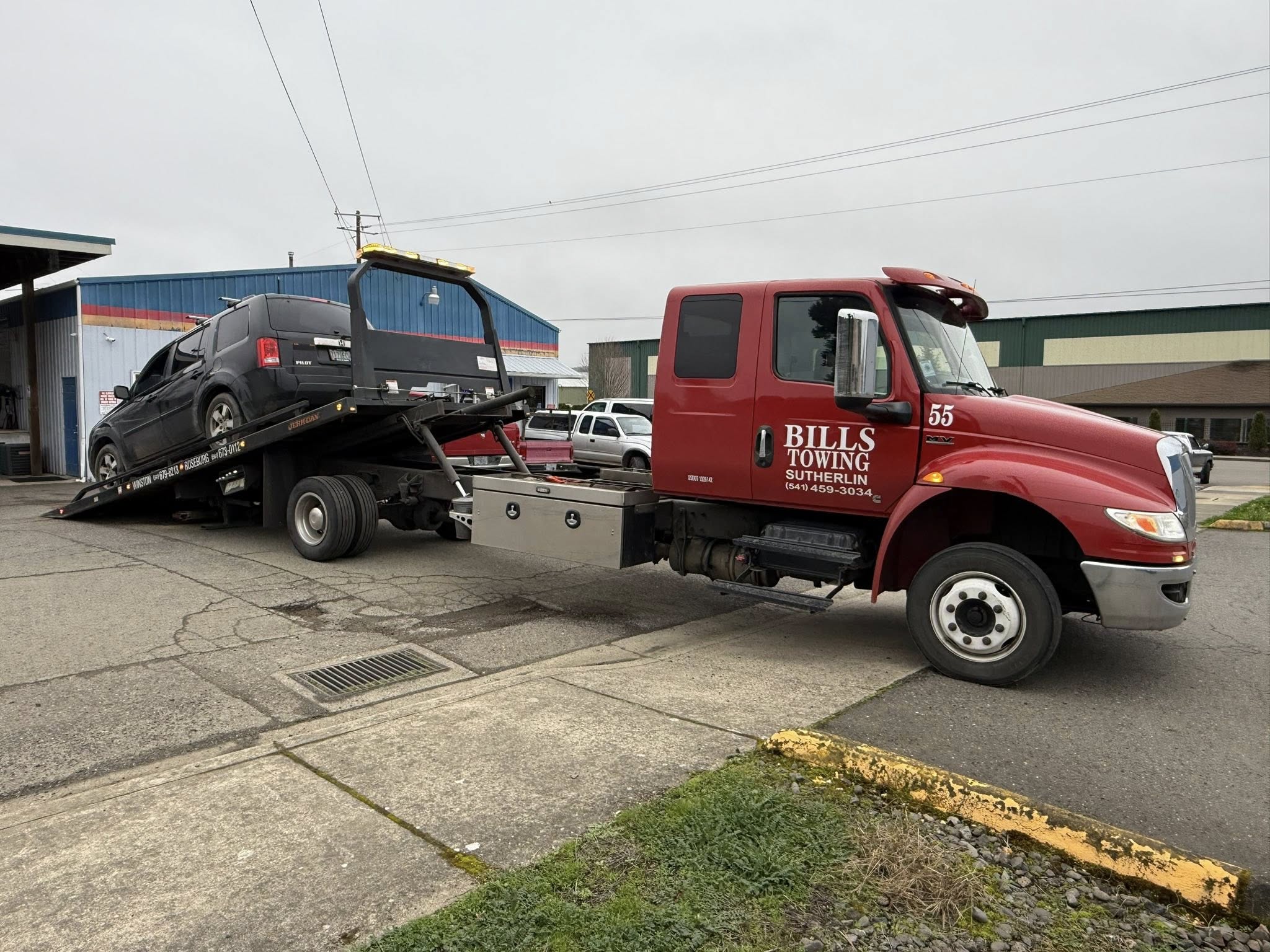 24/7 Car Towing Service in Roseburg & Sutherlin | Bill’s Towing